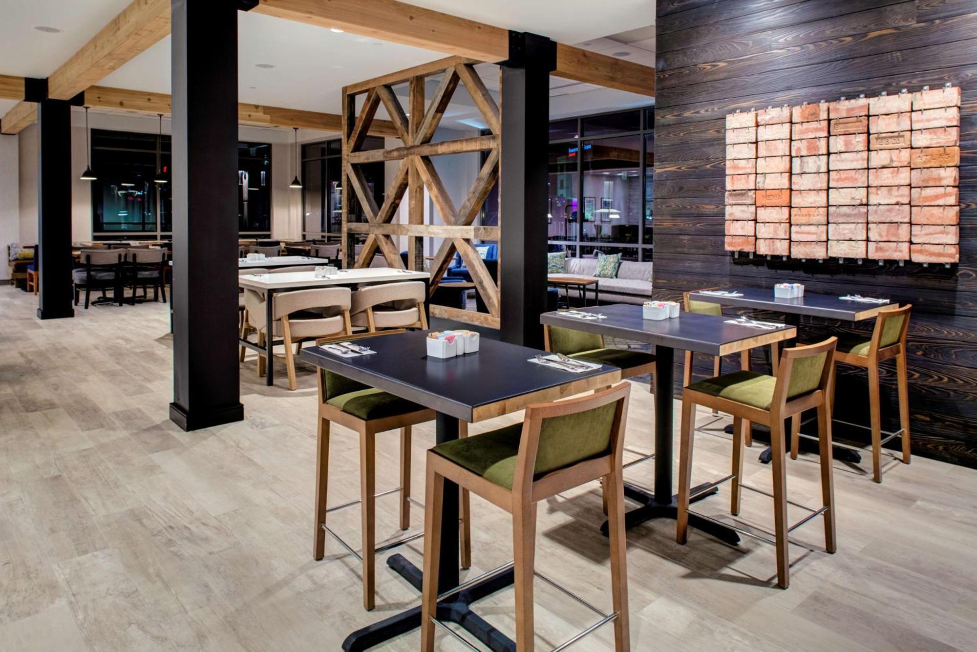杰克逊希尔顿花园酒店 外观 照片