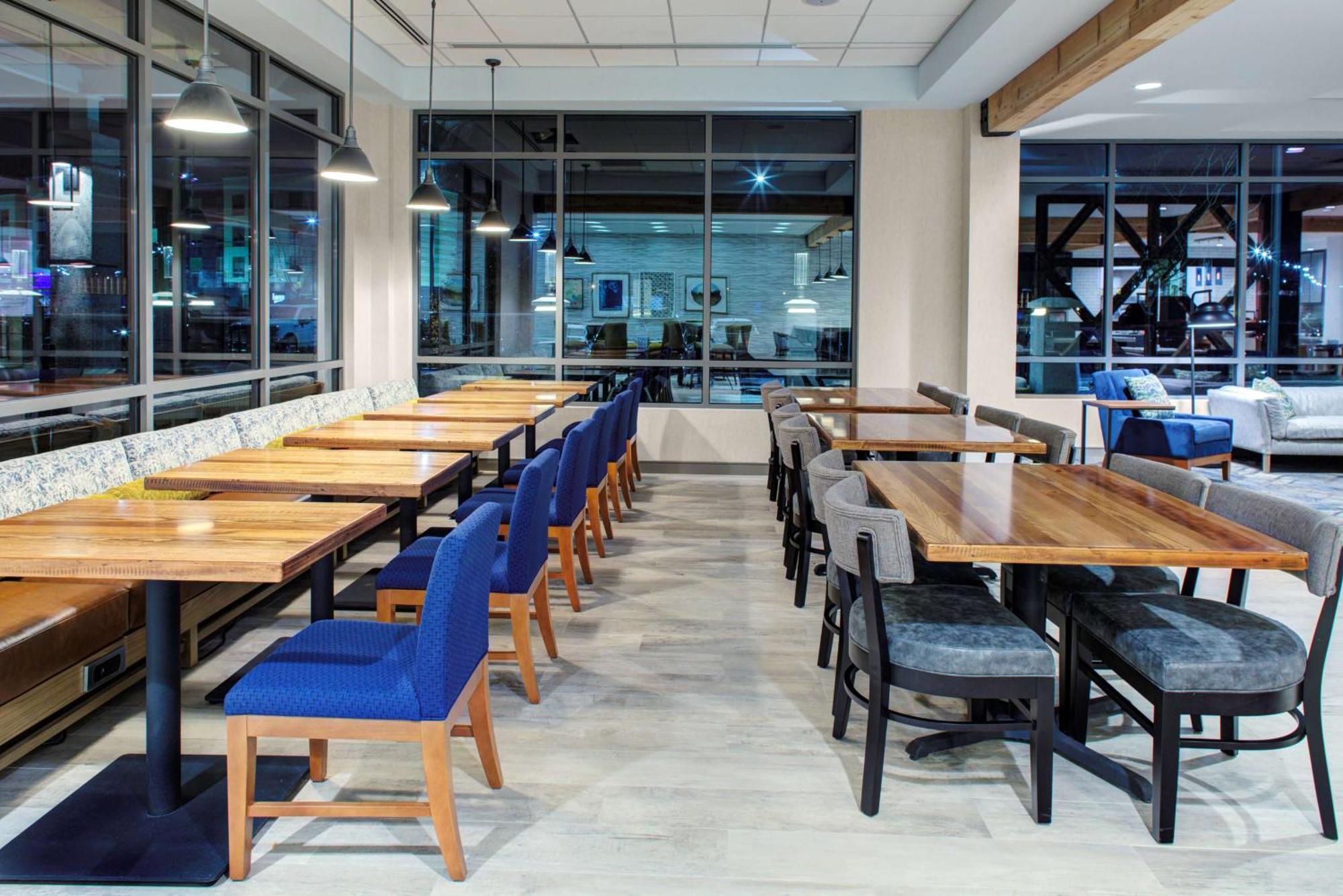杰克逊希尔顿花园酒店 外观 照片
